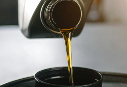 近畿インペリアル株式会社の油圧作動油