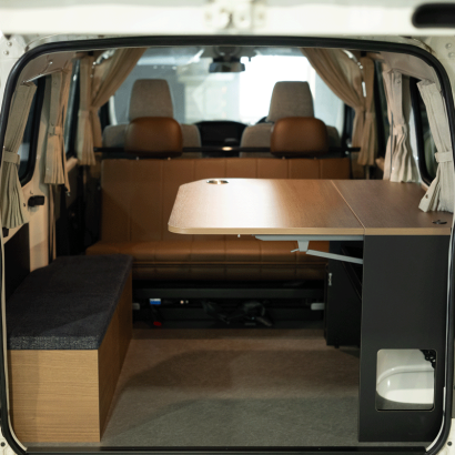 株式会社ワークヴォックスのオフィスカー