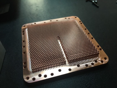 YEONG FONG METAL CO., LTD.の電子冷却装置