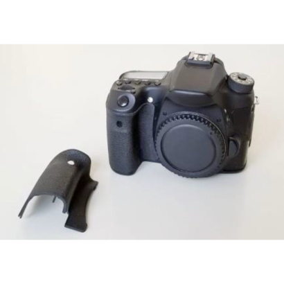 三浦化成工業株式会社の2色成形