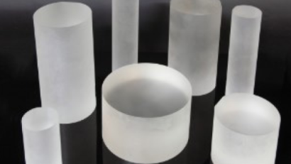 TECOM株式会社のサファイア基板