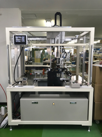 株式会社アイ・テックの圧入機