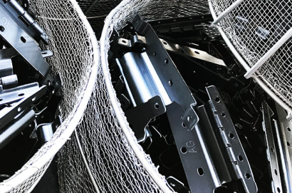 有限会社斎藤パーカー工業の黒染め加工