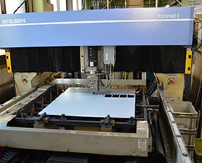 西都プレス工業株式会社のレーザー加工