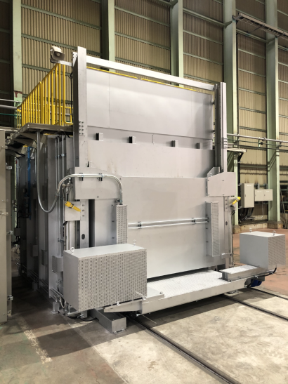 サンファーネス株式会社の熱処理炉