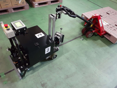 株式会社モノリクスのフォークリフト