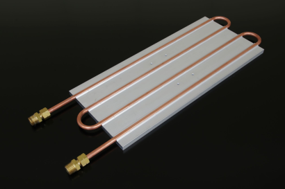 株式会社丸三電機の水冷ヒートシンク