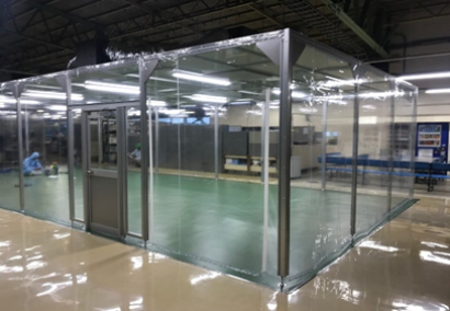 株式会社村津産業のクリーンブース