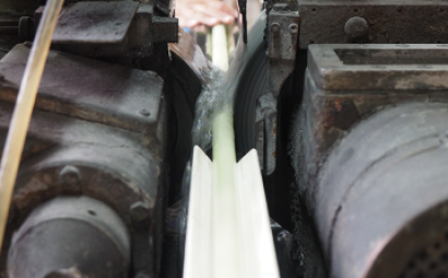 合資会社ひまわりのセンタレス研削