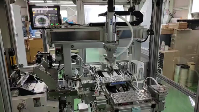 富士商工マシナリー株式会社の直交ロボット