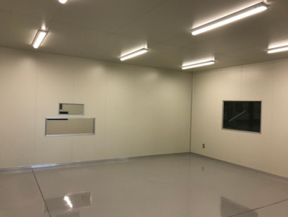 株式会社村津産業のクリーンルーム
