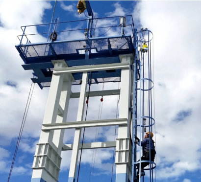 トーヨーコーケン株式会社の電動ウィンチ