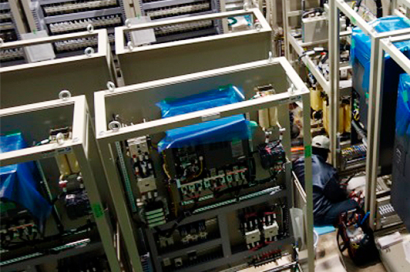 株式会社西岡鉄工所の制御盤