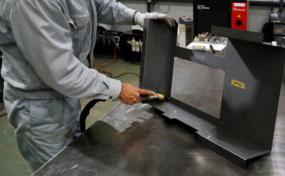 株式会社西岡鉄工所のレーザー溶接