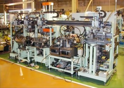 株式会社デルタツーリングの複合加工機