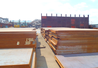 東洋シャーリング工業株式会社の敷板