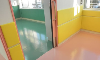 安全器材株式会社の内装壁材