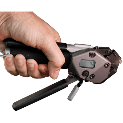 バックシェル コネクタ-GLENAIR SWING-ARM™ バックシェル: ストレーンリリーフ機能～EMIシールド接続