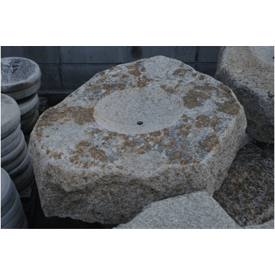 中国産 錆御影バードバス-株式会社竹藤商店