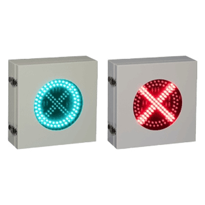 駐車場信号システム製品 視認性がよい、点灯時のみ○×表示、見易い表示 LED ○×進入表示灯-鎌田信号機株式会社