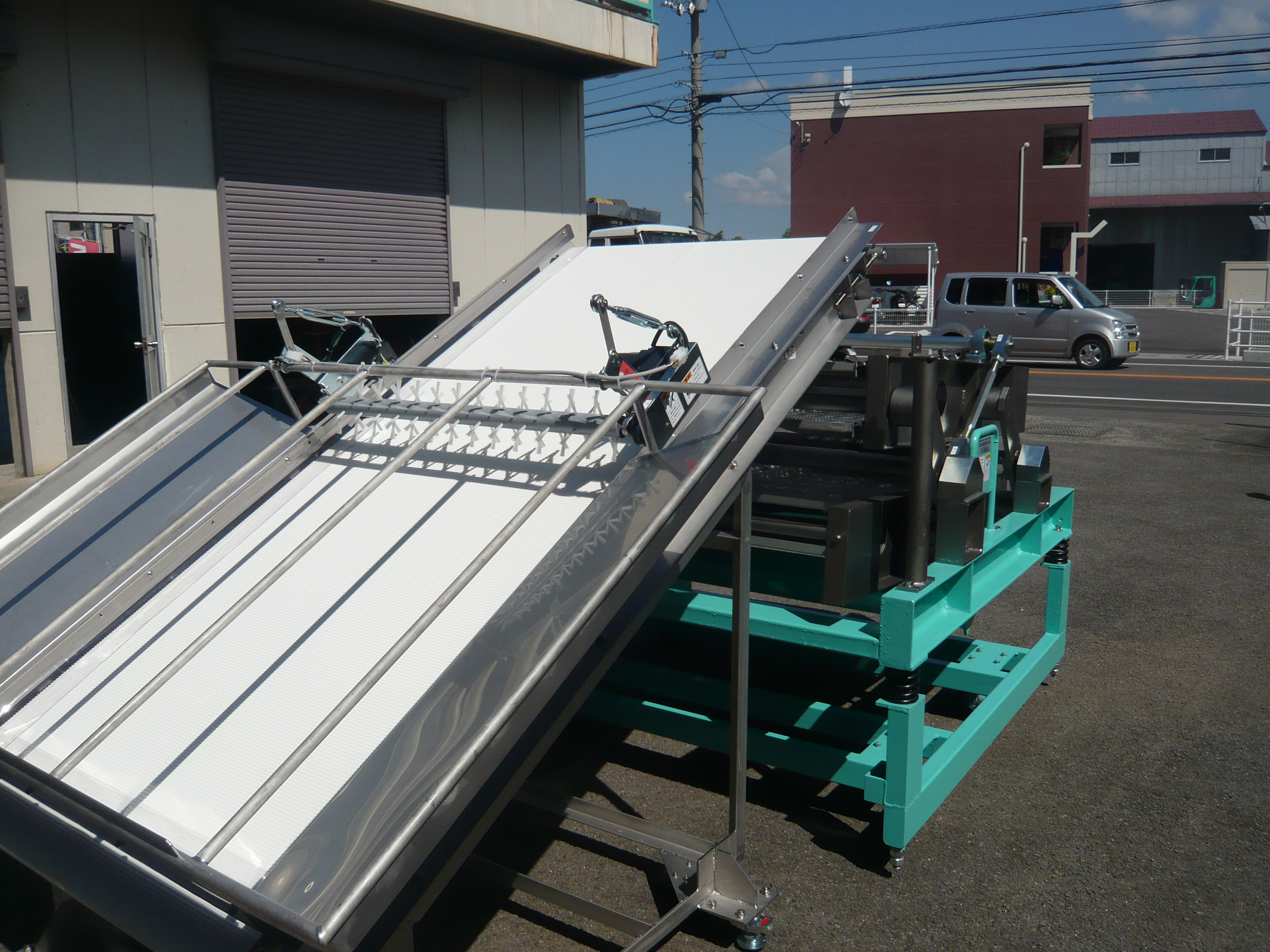 漁業機械 供給コンベヤ BS-9020-西日本搬送機有限会社