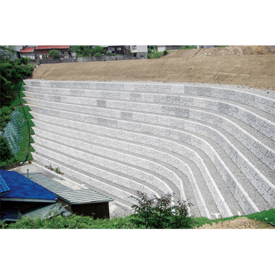 可撓性を有するもたれ式擁壁 箱型擁壁 (キャッスルウォール)-大和クレス株式会社