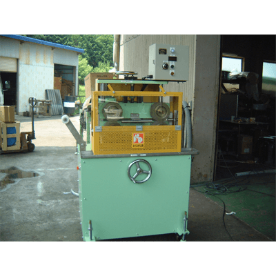 ローラー式引取機-株式会社栗巣鉄工