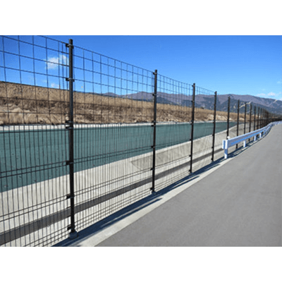 動物侵入対策型立入防止柵-中日本高速道路株式会社