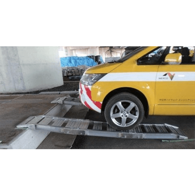 段差乗り越え装置 (アルミブリッジ)-中日本高速道路株式会社