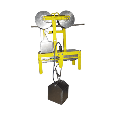 新型KM式架空線用自走機 (無線式)-株式会社カワミツ