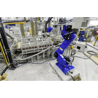 生産ライン ロボット注入-ポリマーエンジニアリング株式会社