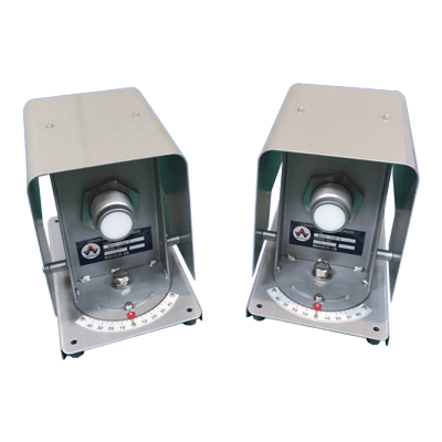 対向形マイクロ波クレーン接近防止センサ 高指向性型 マイクロ ロボ MWS-CAS-2A15 B15-株式会社WADECO