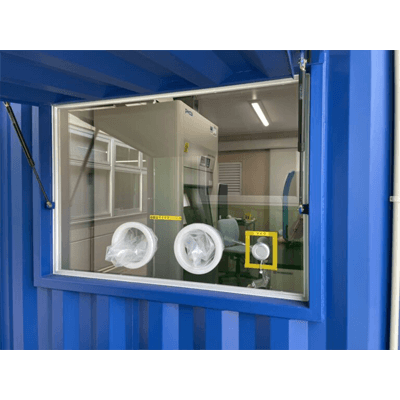 発熱外来・PCR検査室・病床・待機ステーションに、陰圧設備内蔵の医療用コンテナ モバイルクリニック PCR検査室-FOREMOST株式会社