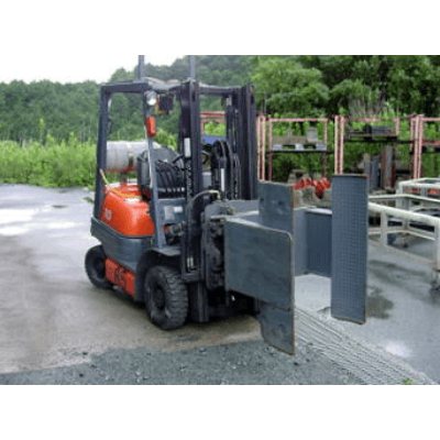 フォークリフト用特定業界向けアタッチメント タイヤ業界向け 回転付タイヤクランプ-山川エンジニアリング株式会社