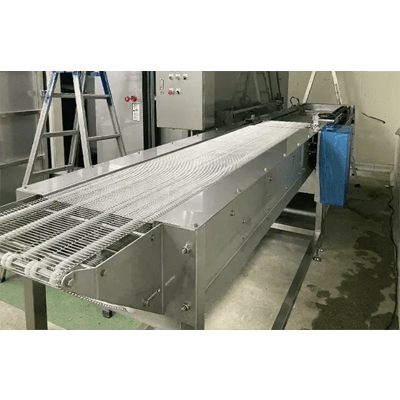 シャトルコンベヤ-株式会社高岡冷機