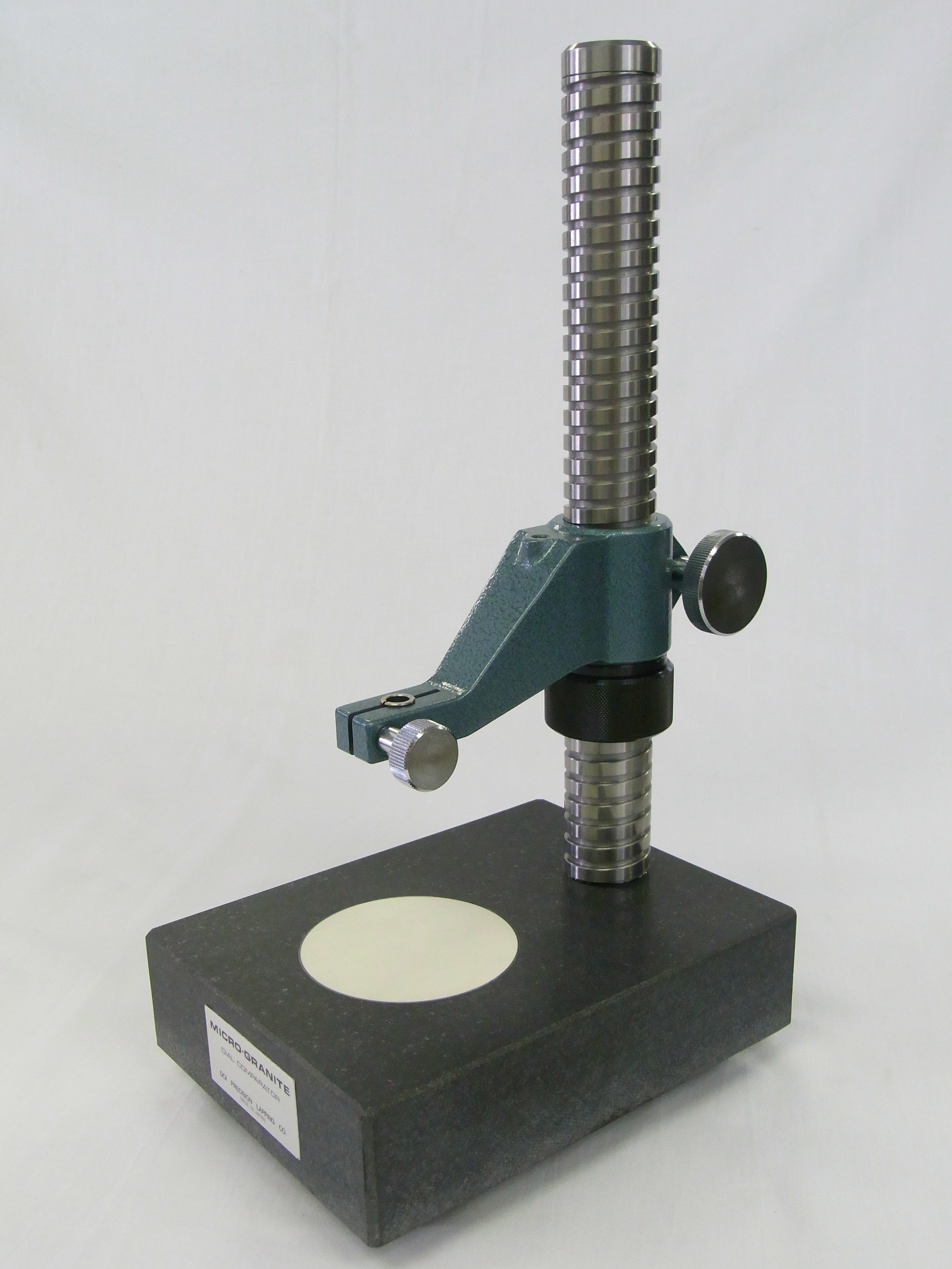 MG (マイクログラナイト) 御影石スタンド-土井精密ラップ株式会社