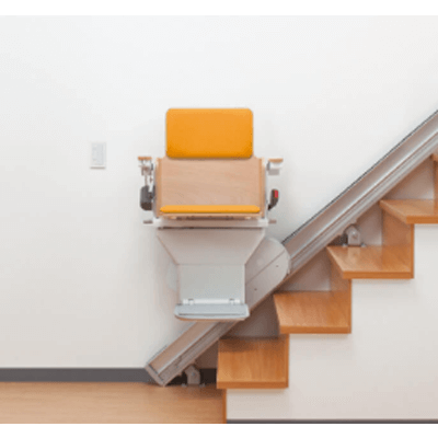 薄さを極めた優しさのカタチ いす式階段昇降機 エスコートスリム-有限会社スマイルケア