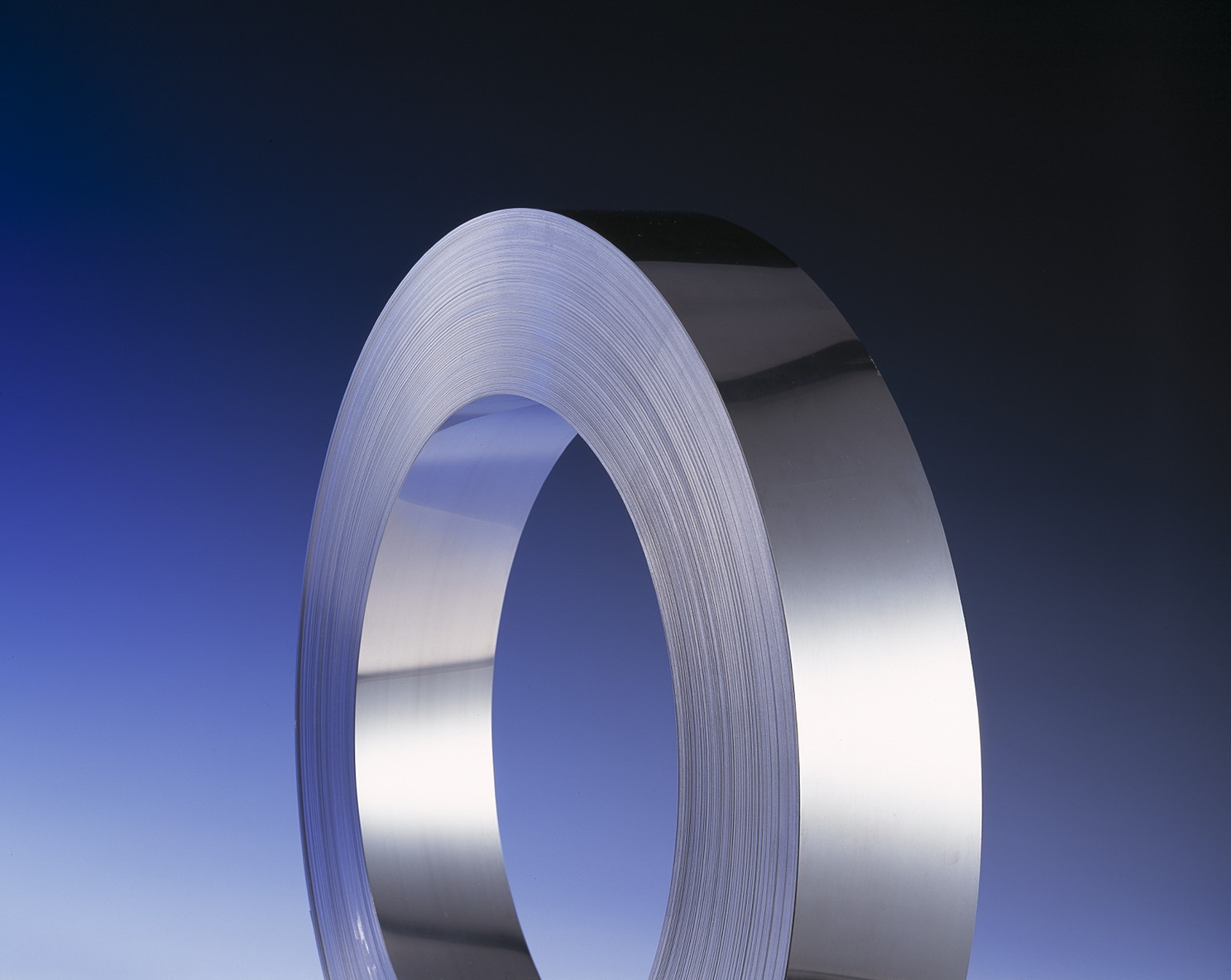 -Ultra-fine grained stainless steel nanoSUS (R) (Nanosus)