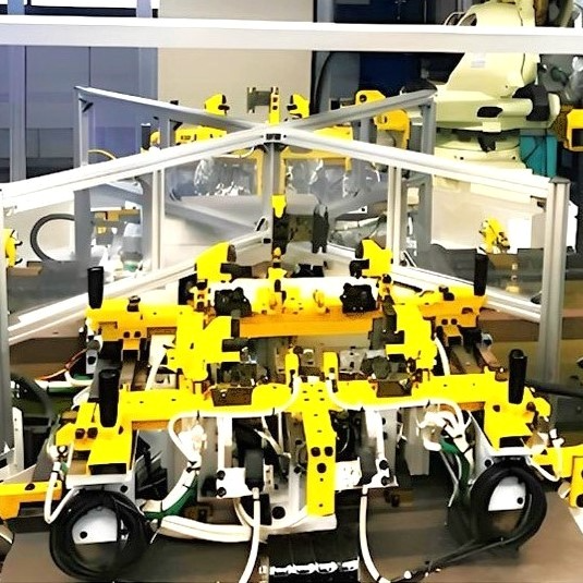 FA System Turntable 4 -sided Robot/Spot Welding System-Kotobuki Environmental Equipment Co., Ltd.