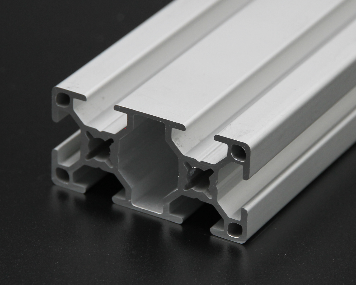 -Quick delivery, abundant accessories and functional aluminum frame TF8 series