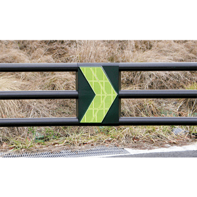 樹脂製縁石・カバー ガイドアロー・黄黒 (蛍光黄緑/ガードレールB・C種専用) 反射板 視線誘導標 JG1-042-株式会社JGサービス
